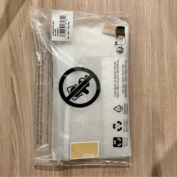 NWT $328 Michael Kors Jet Set Travel Large Studded Metallic Patchwork Wristlet - Picture 4 of 5